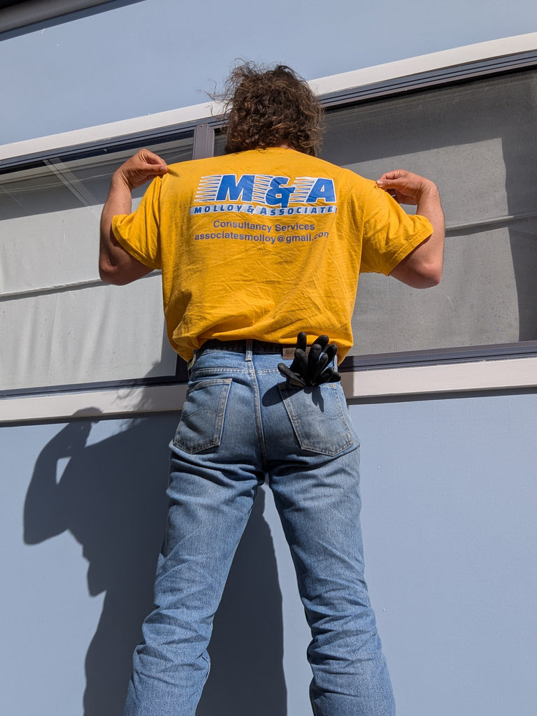 Roy Molloy / Molloy & Associates Tee - Merch Jungle - Official Roy Molloy music and merch